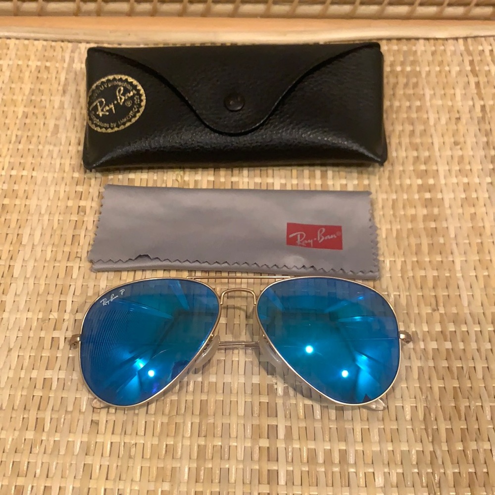 Ray-Ban Aviator Blue Flash Lenses